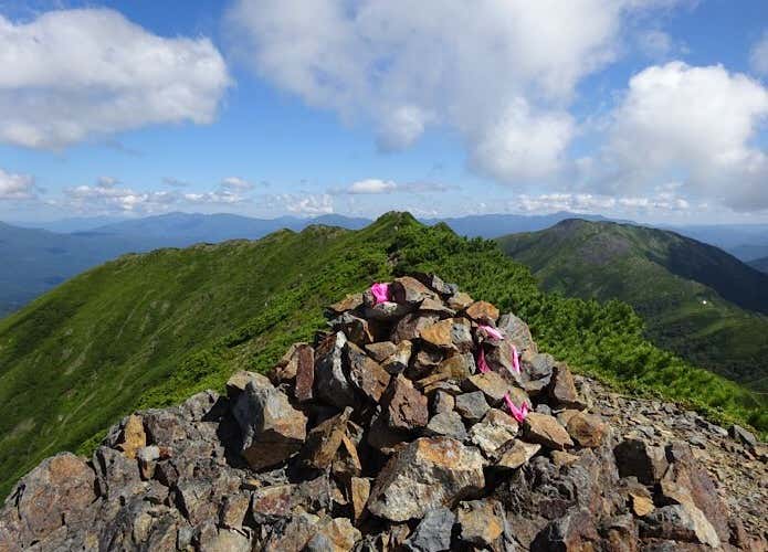 石狩岳山頂ケルン