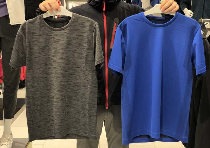 Tシャツ