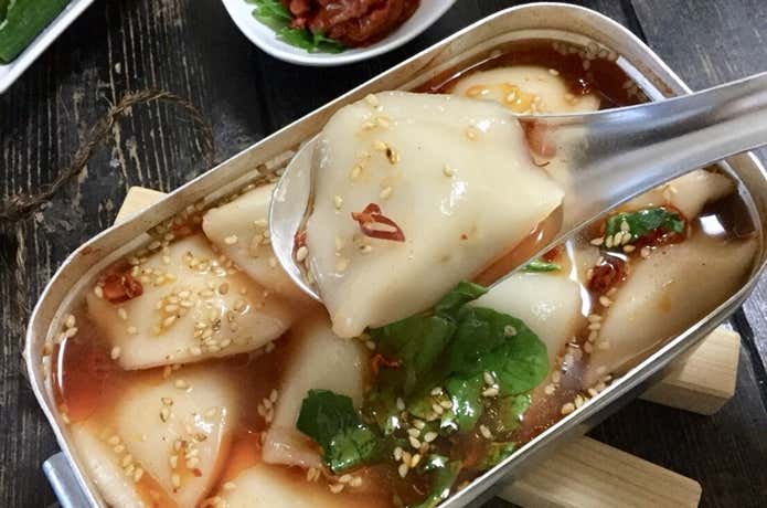 メスティンでチゲ風餃子スープ