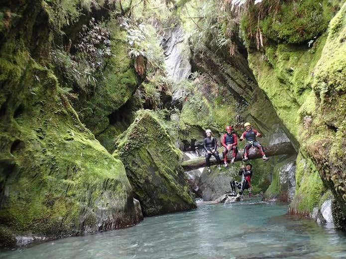 キャニオニング　ツアー