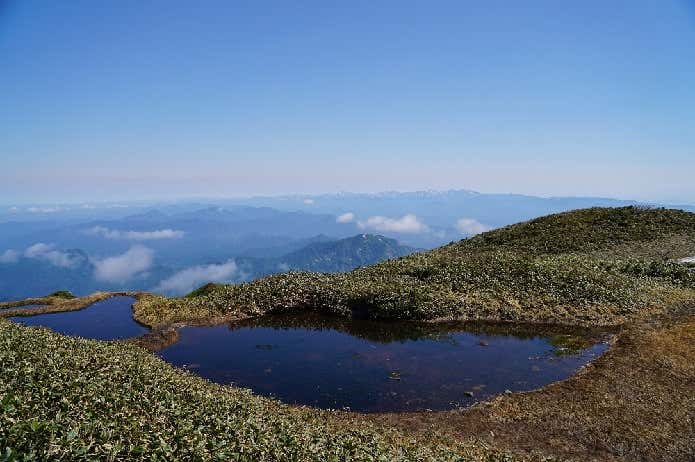 朳差岳 池塘