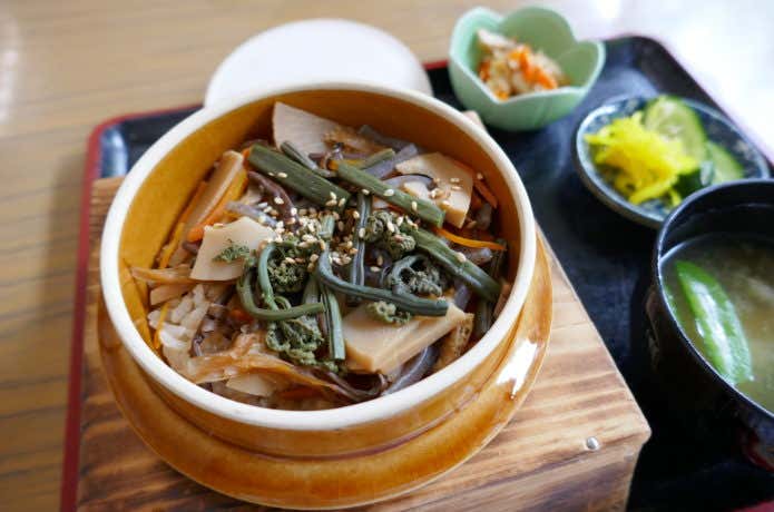 奥多摩　釜めし