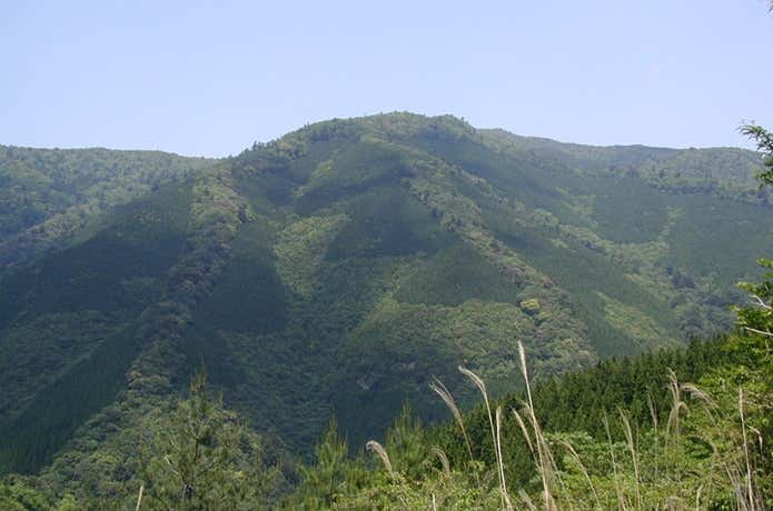 尾鈴山