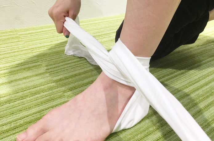 三角巾の巻き方
