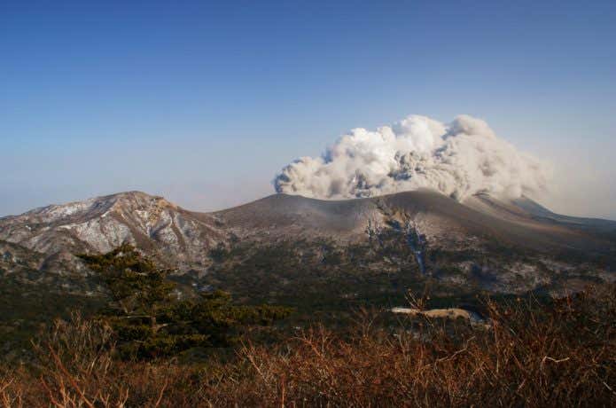 新燃岳