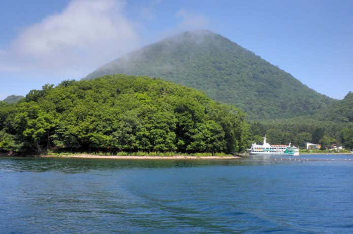 洞爺湖 中島