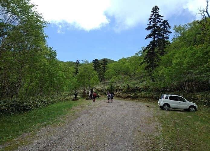 藻琴山8合目登山口
