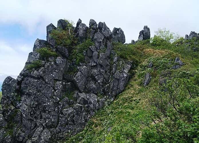 屏風岩