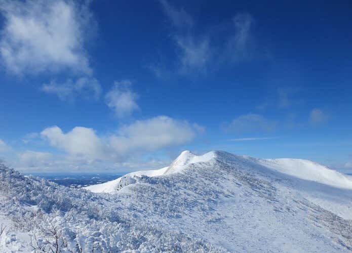 冬の藻琴山