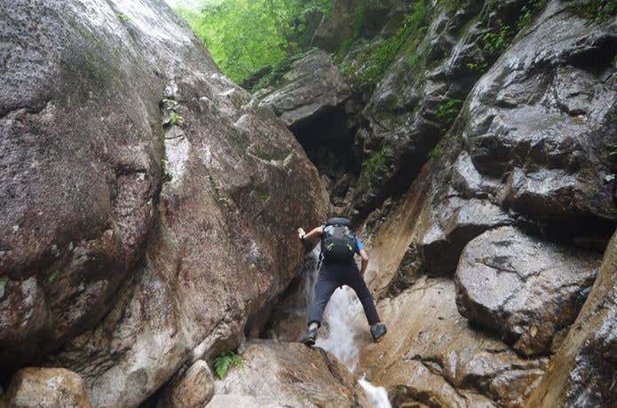 タフな登山道