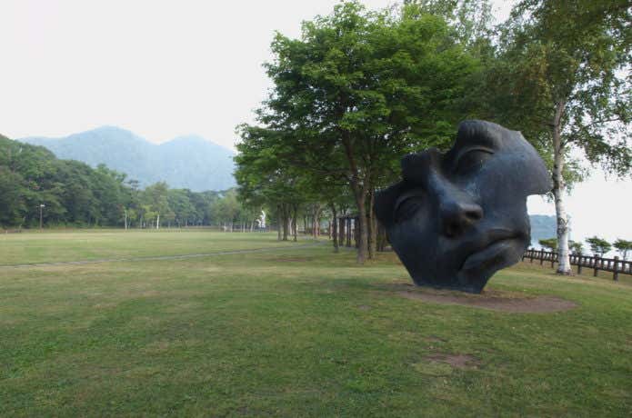 洞爺湖　アート作品