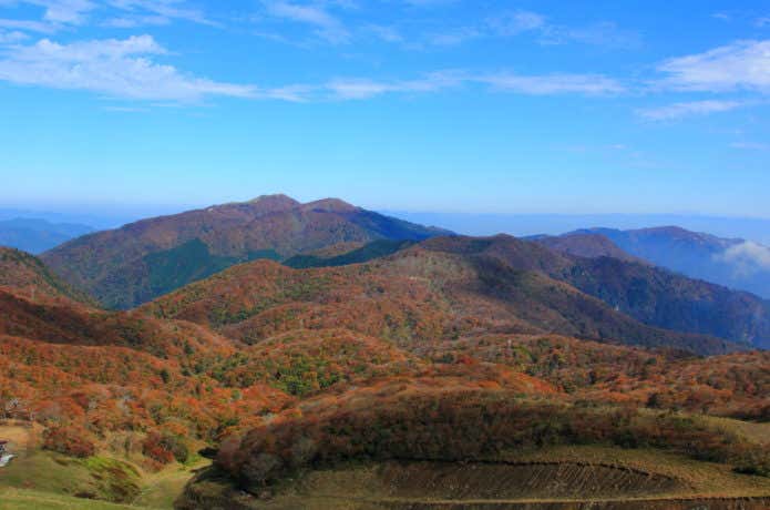 紅葉期の蓬莱山
