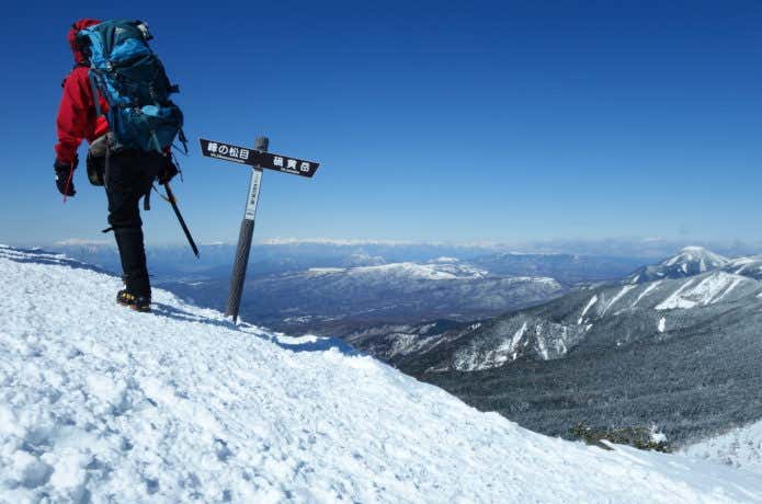 厳冬期用と4シーズン用どっちを買うべき？雪山1年生のための冬用登山靴