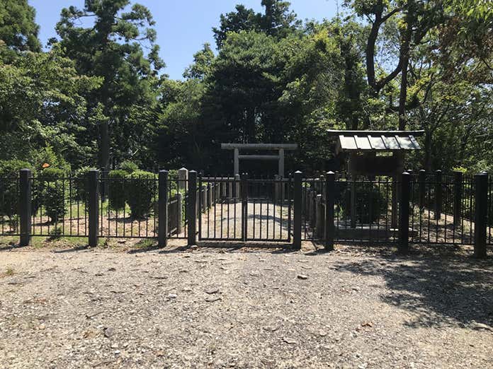 大津皇子の墓所