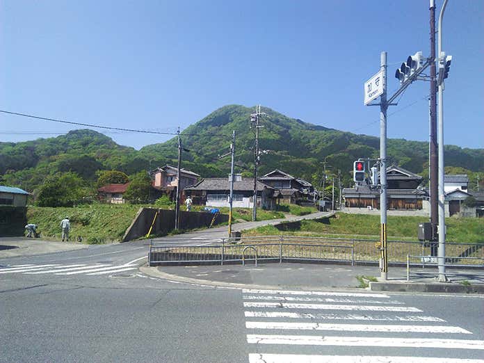 二上神社口駅前の風景