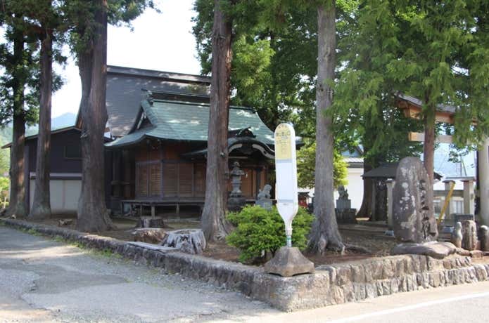 焼山バス停