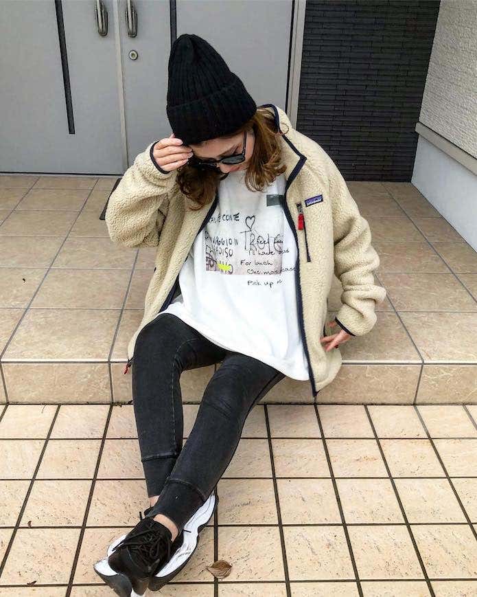 カジュアルな女性コーデ
