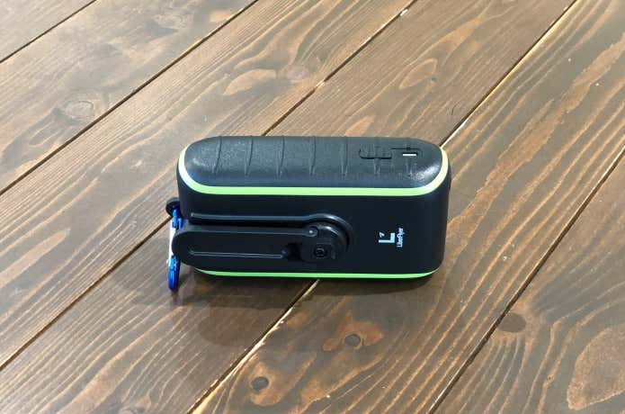 ソーラー充電モバイルバッテリーチャージックミニ