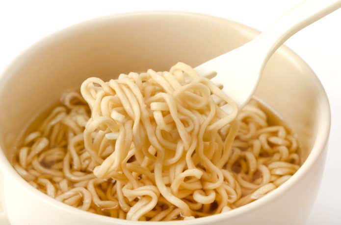 簡単でインスタントラーメンおいしい