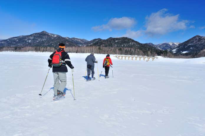 雪山登山】ワカンとスノーシューどっち買えば良いの？ 実力を