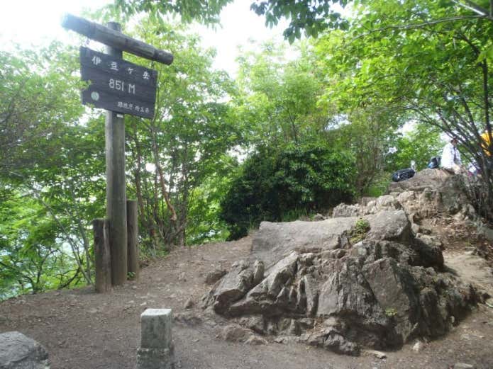 伊豆ヶ岳山頂