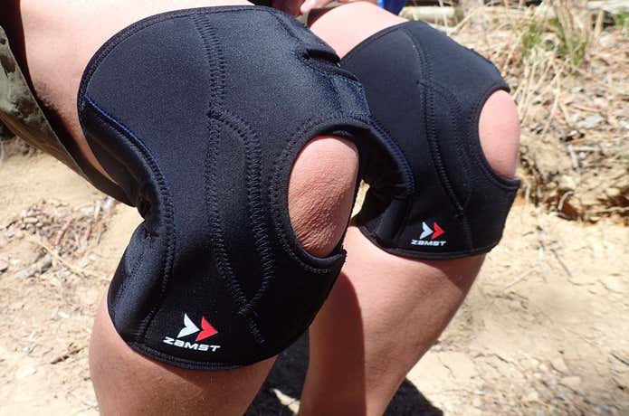 登山膝サポーター