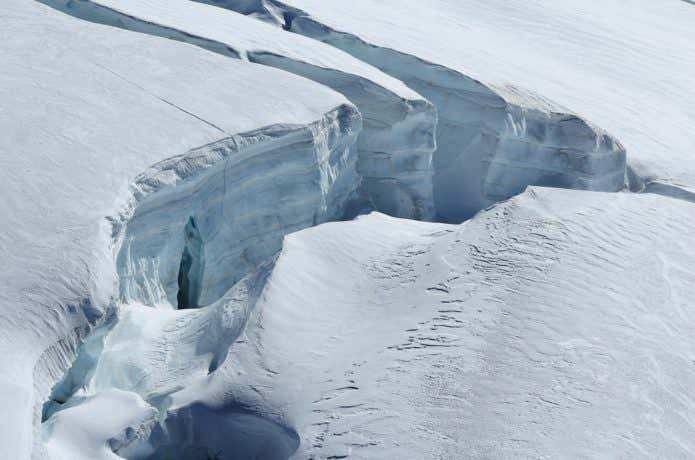 死のクレバス アンデス氷壁の遭難　除籍 死のクレバス アンデス氷壁の遭難 除籍
