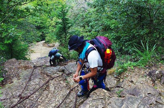 速乾Tシャツ　登山　コロンビア