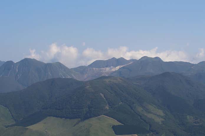九重連山
