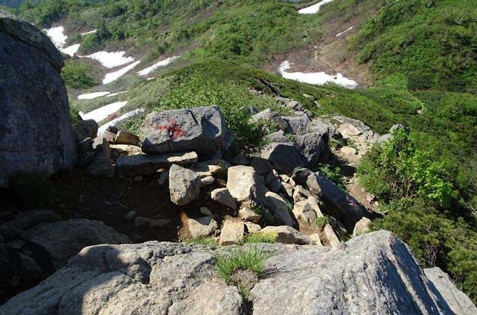 燧ケ岳山頂からの下り