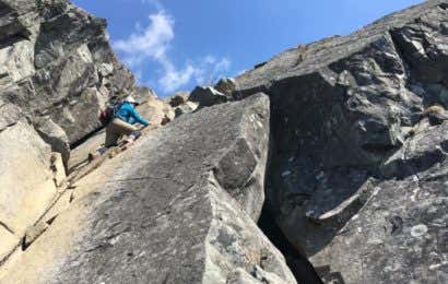 岩場・鎖場登りのキホン