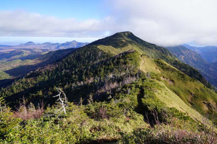 岩菅山