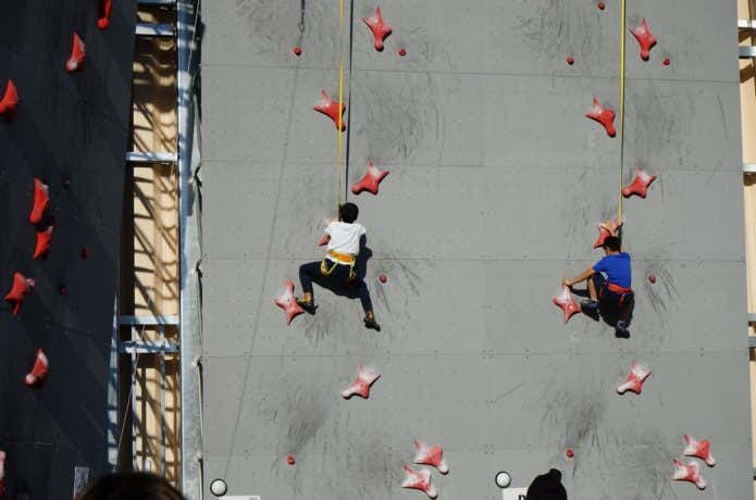 スピードクライミング