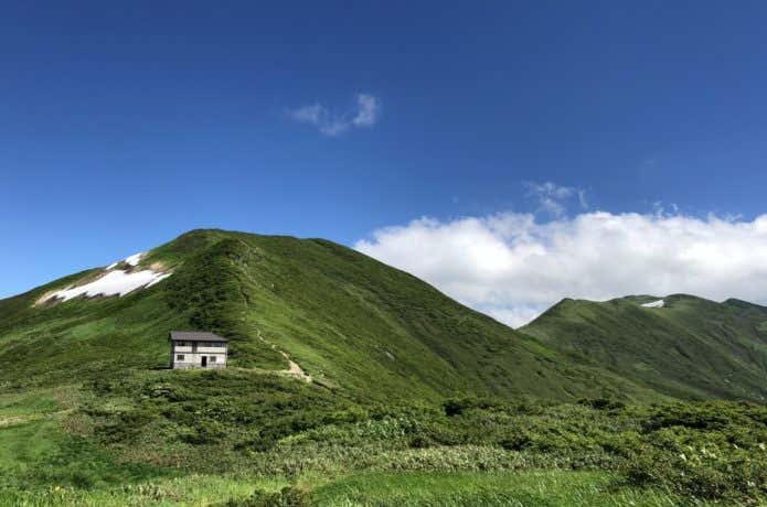 竜門山避難小屋