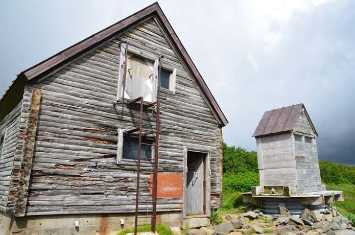 ヒサゴ沼避難小屋