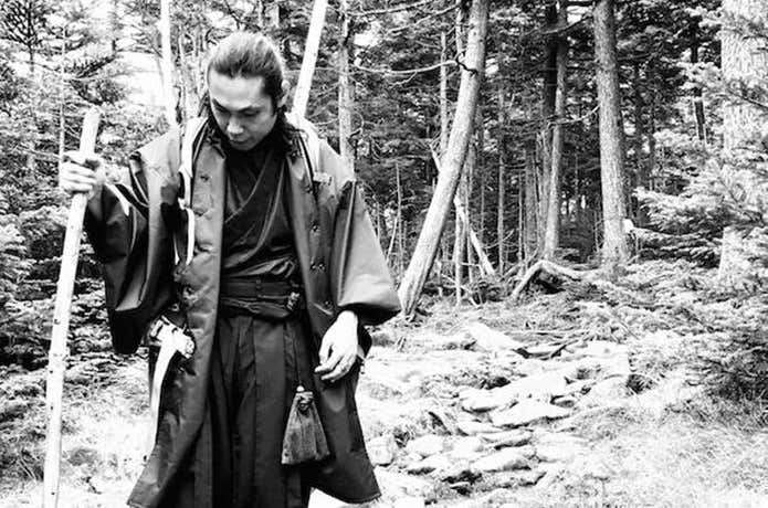 着物で登山を