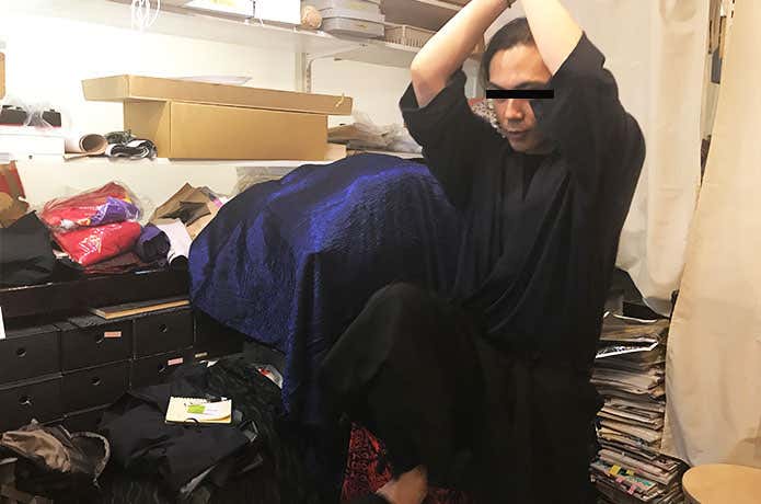 登山ウェアではできない動き