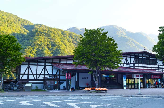 立山黒部アルペンルート　立山駅
