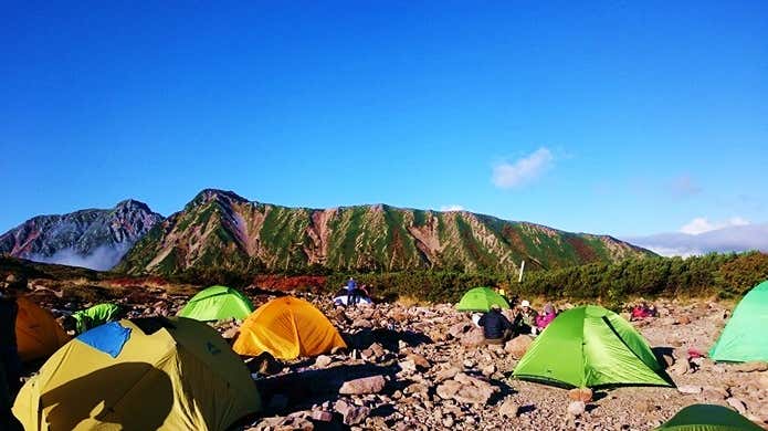 テント泊で迎えた朝