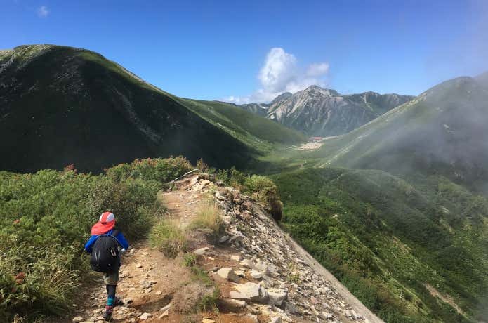 夏山の親子ハイクにぴったり！アウトドアブランドのキッズショート