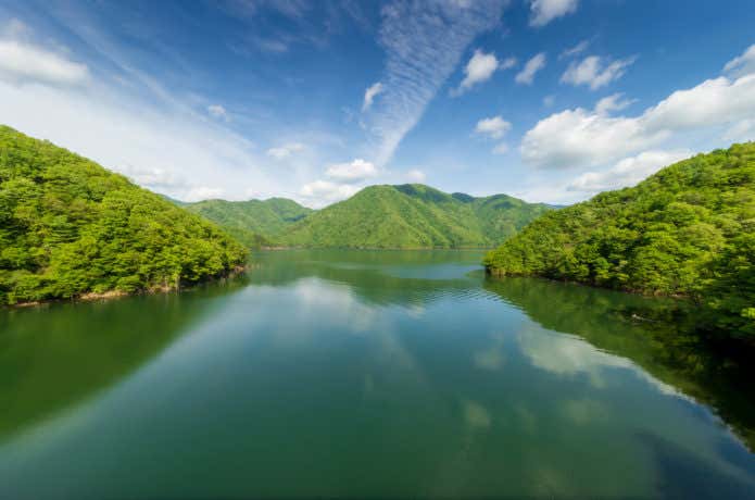 徳山湖
