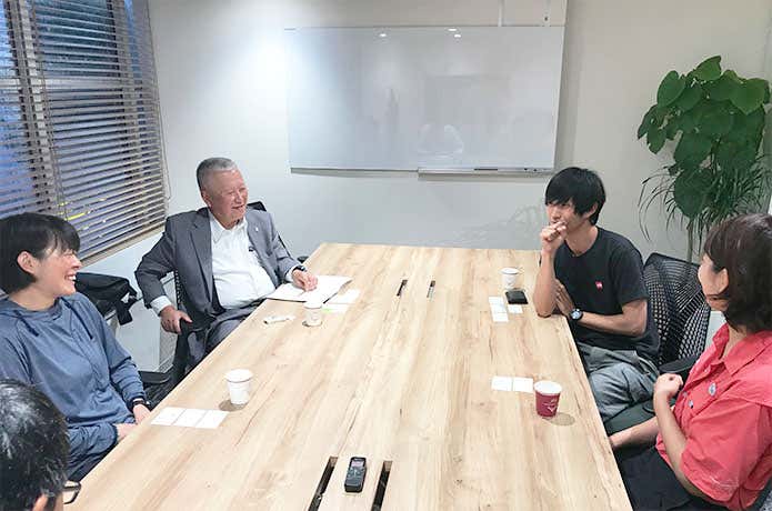 座談会の様子