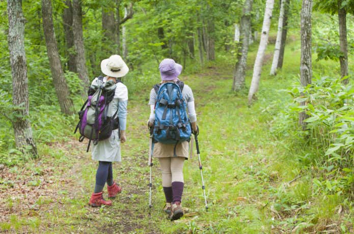 登山用リュック　登山者