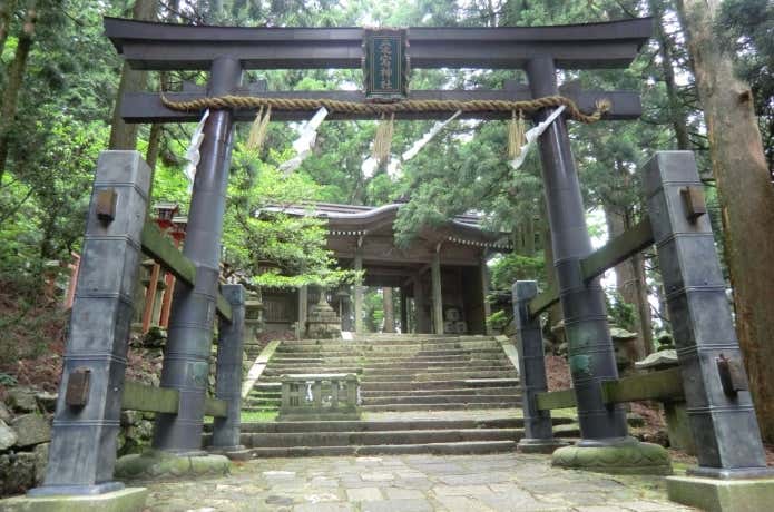 鳥居