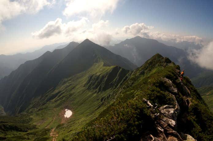 日高山脈を一望