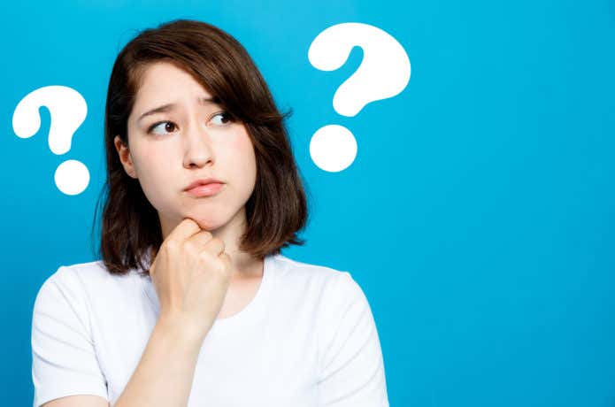疑問だらけの女性