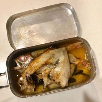 材料をメスティンに詰める