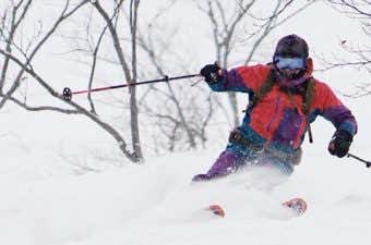 雪山でこそ真価を発揮！BCスキーヤーが必ず持っていく”偏愛ギア