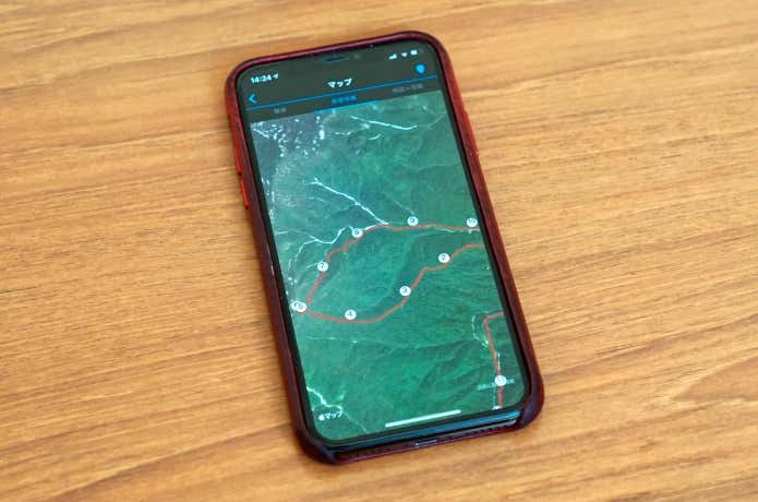 fenix 5 Plusアプリのスマホ地図に山行の軌跡を表示