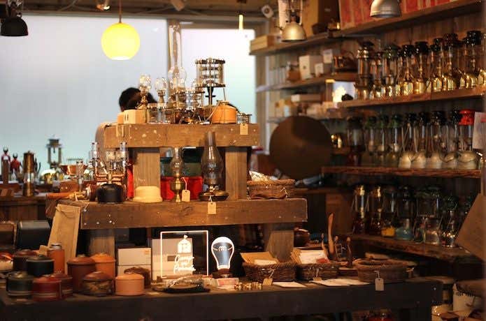 キャンプオンパレード　店内